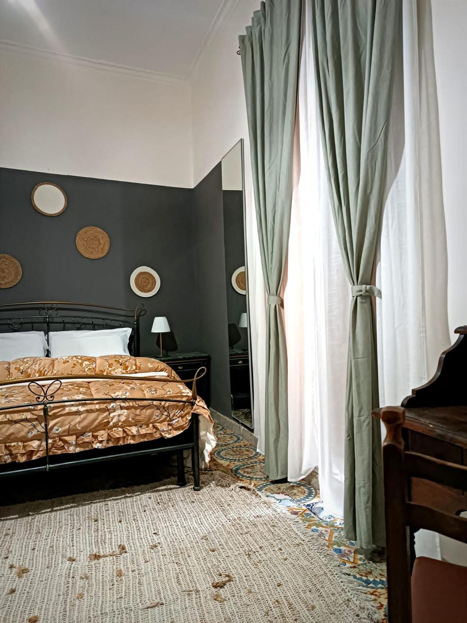 Boric Home -Centro Storico - Neapel Exterior foto